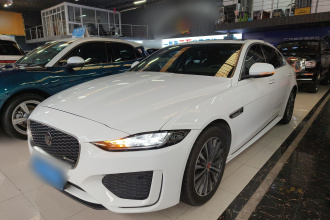 捷豹XEL 2021款 2.0T 200PS R-DYNAMIC 青春运动版
