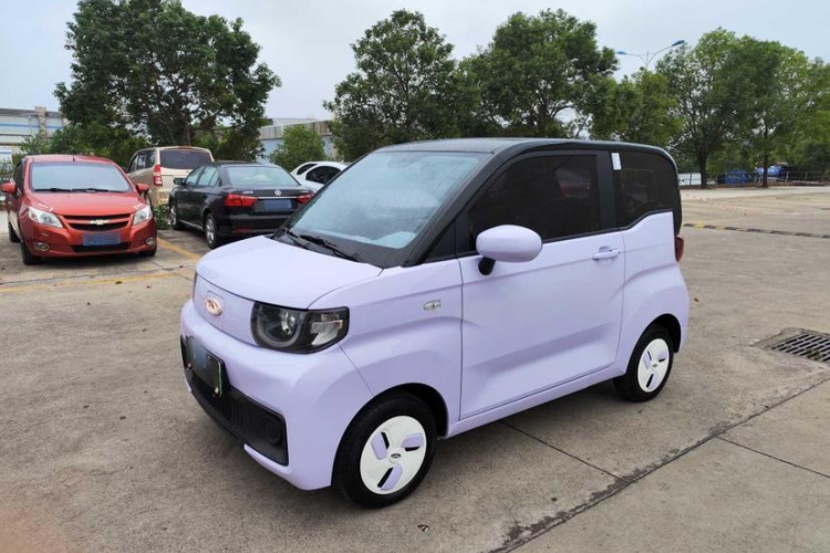 奇瑞新能源 QQ冰淇淋 2022款 170km 圣代 磷酸铁锂车身外观1