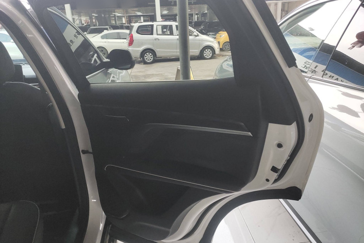 哈弗H6 2023款 国潮版 1.5T 自动都市版中控内饰7006