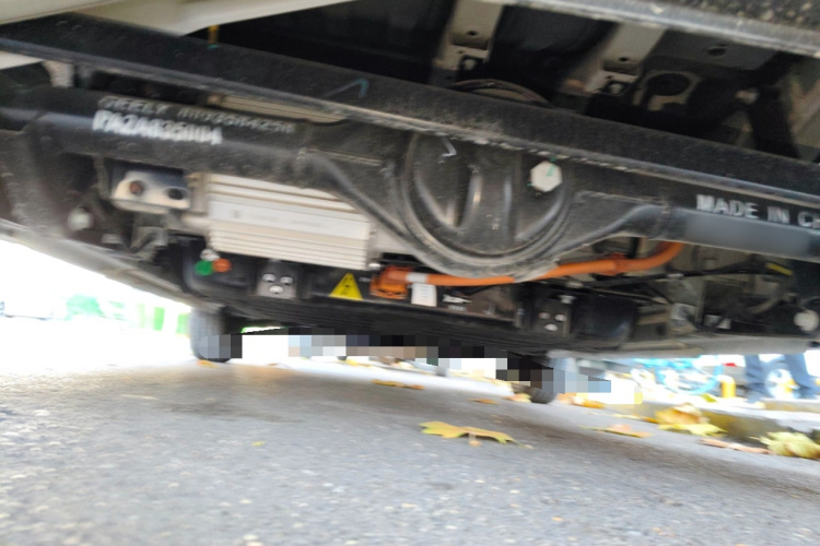 吉利银河 2025款 210km 熊猫卡丁局部细节9009