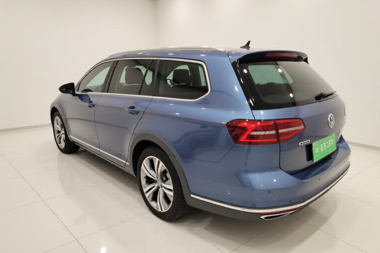 大众 蔚揽 2018款 380TSI 四驱拓行版车身外观5