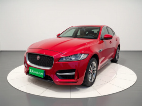 捷豹F-PACE 2018款 2.0T 四驱R-Sport运动版