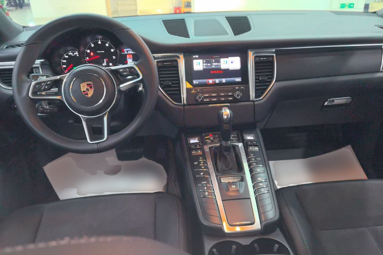 保时捷 2017款  Macan 2.0T中控内饰12