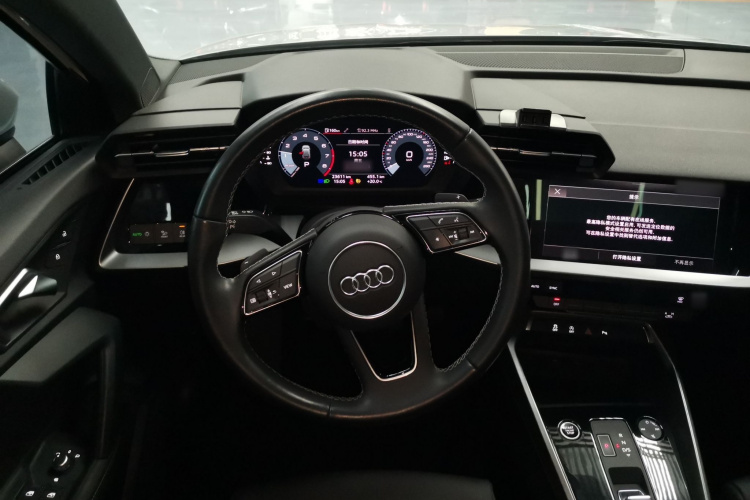 奥迪A3 2023款 改款 Sportback 35 TFSI 时尚运动型中控内饰13