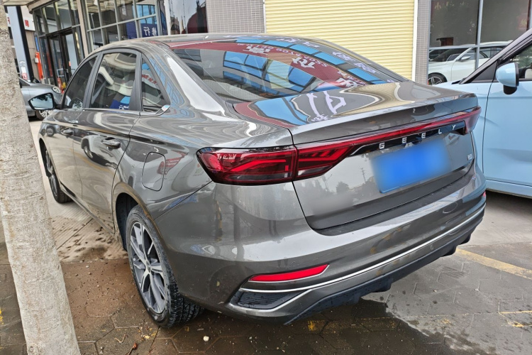 吉利汽车 帝豪 2022款 第4代 1.5L CVT尊贵型车身外观6003