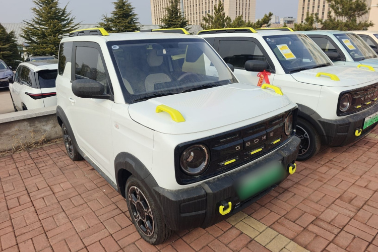 吉利银河 2025款 210km 熊猫骑士车身外观3