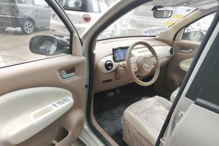 五菱汽车 宏光MINIEV 2025款 四门版 进阶款中控内饰20