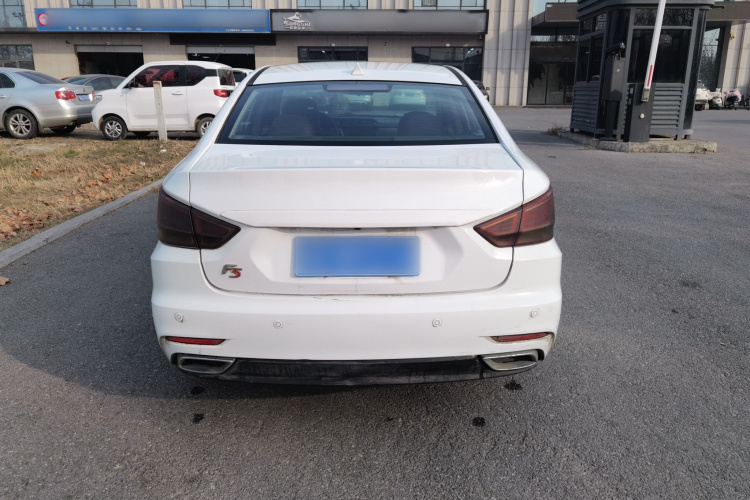 海马 福美来F5 2018款 1.6L 自动豪华型车身外观6004