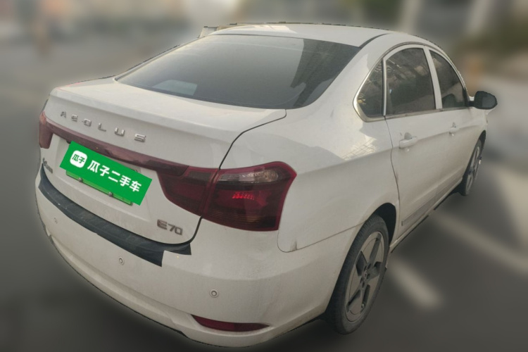 东风风神E70 2022款 500 超享版车身外观6005