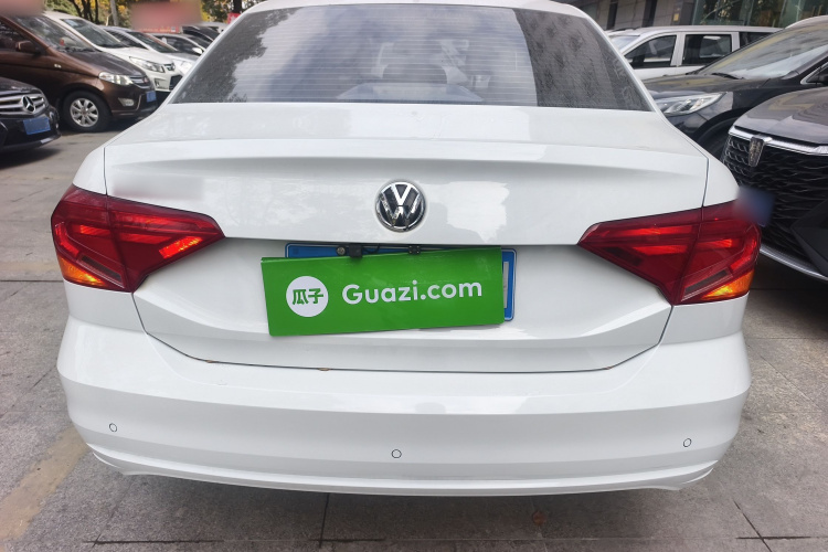 大众 捷达 2019款 梦想版 1.5L 手动时尚型车身外观6004