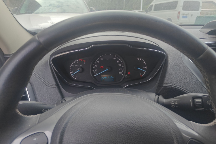 福特 福睿斯 2015款 1.5L 自动时尚型局部细节14