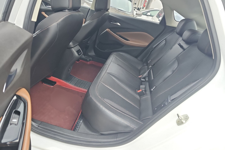 别克 威朗 2022款 Pro 533T 乐趣版中控内饰7004