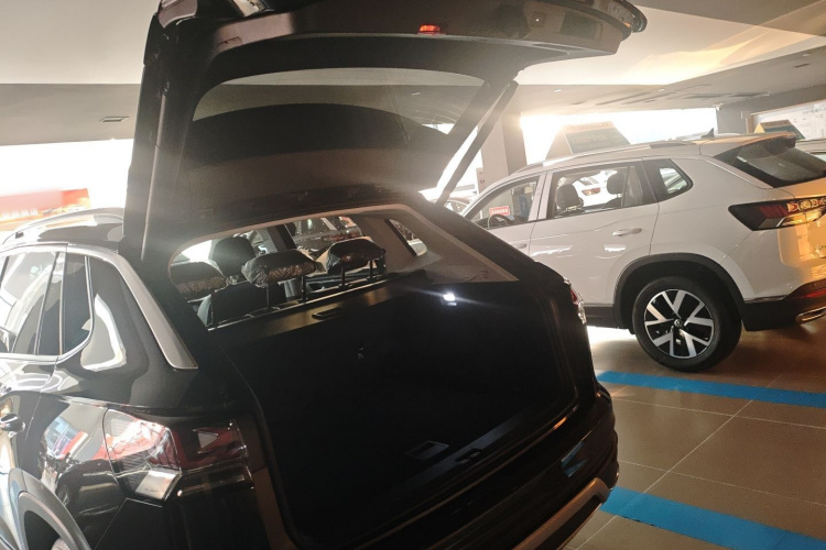 大众 探岳 2025款 改款 众享款 300TSI局部细节23