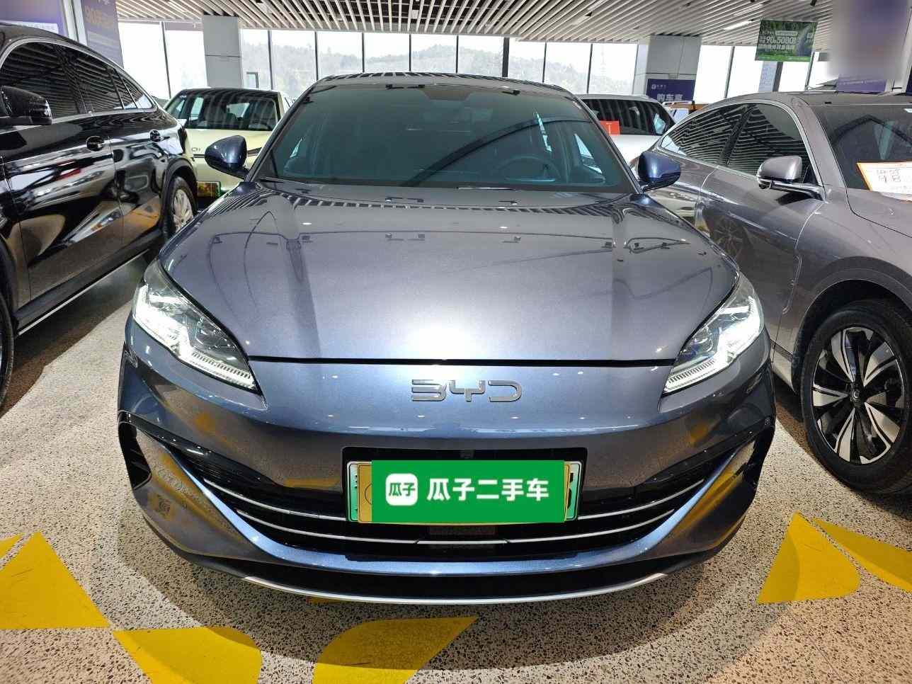 比亚迪 海豹06新能源 2024款 DM-i 120KM尊荣型(1)