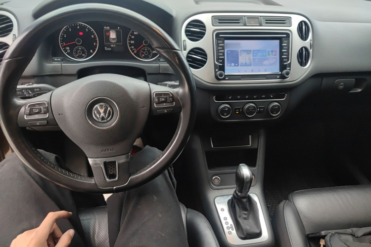 大众 途观 2015款 2.0TSI 自动四驱豪华版中控内饰7002