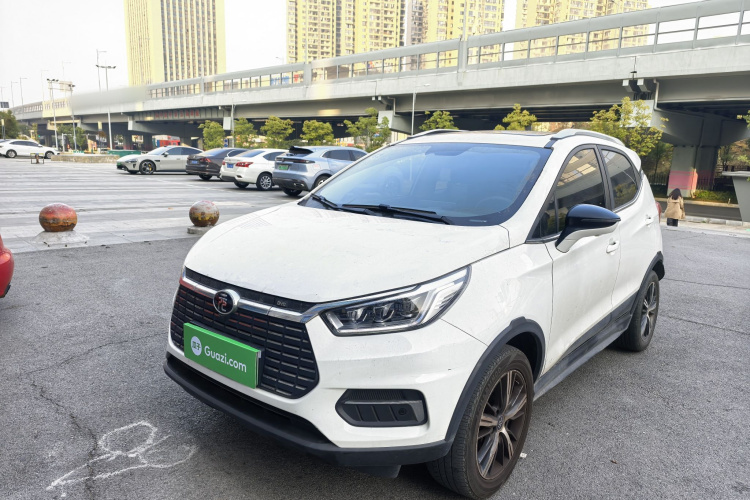 比亚迪 元新能源 2019款 EV535 高能领航版车身外观6002