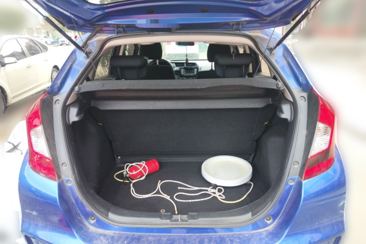 本田 飞度 2018款 1.5L CVT舒适天窗版局部细节23