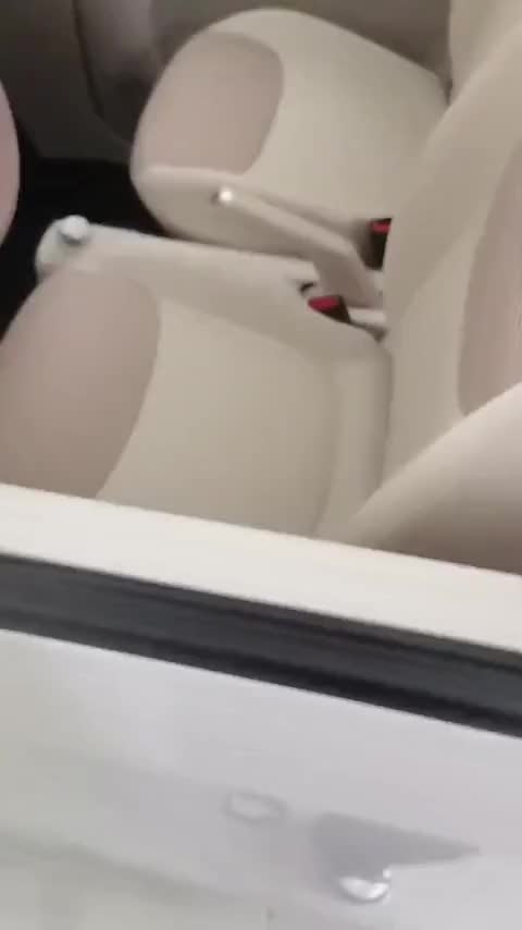 五菱汽车 宏光MINIEV 2024款 第三代 215km 青春版讲解2