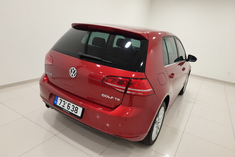 大众 高尔夫 2015款 1.4TSI 自动舒适型车身外观7