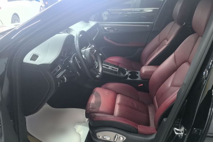 保时捷 2023款 Macan 2.0T中控内饰19