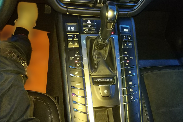 保时捷 2018款 Macan 2.0T局部细节18