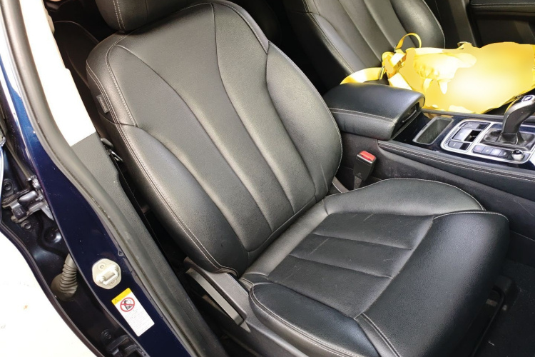 比亚迪 宋MAX 2019款 1.5T 自动智联睿逸天窗型 6座 国VI局部细节41