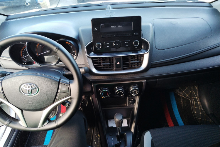 丰田 YARiS L 致炫 2022款 致炫X 1.5L CVT领先PLUS版中控内饰7002