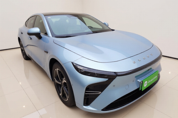 星途 星纪元 ES 2024款 Max长续航版车身外观3