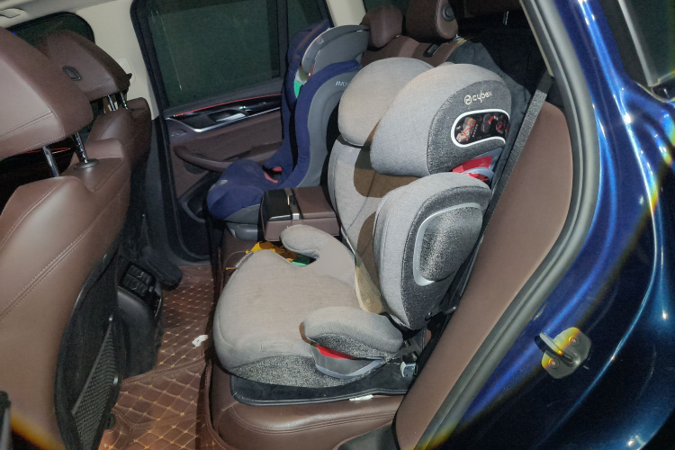 宝马X3 2019款 xDrive28i M运动套装中控内饰21