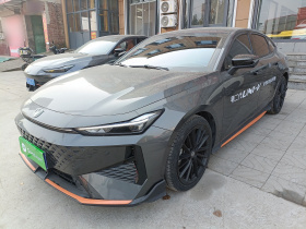 长安UNI-V 2024款 1.5T 尊贵运动型