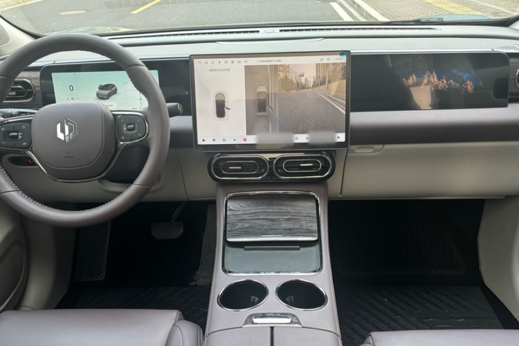 零跑汽车 零跑C11 2024款 增程 300尊享版中控内饰7007