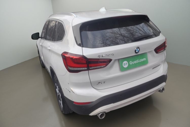 宝马X1 2021款 sDrive25Li 领先型车身外观5