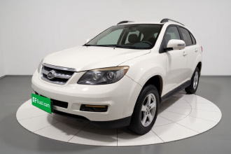 比亚迪S6 2014款 2.0L 手动豪华型 5座