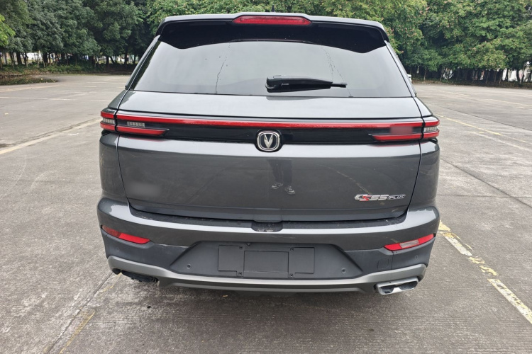 长安CS55PLUS 2021款 蓝鲸版 1.5T DCT尊贵型车身外观6