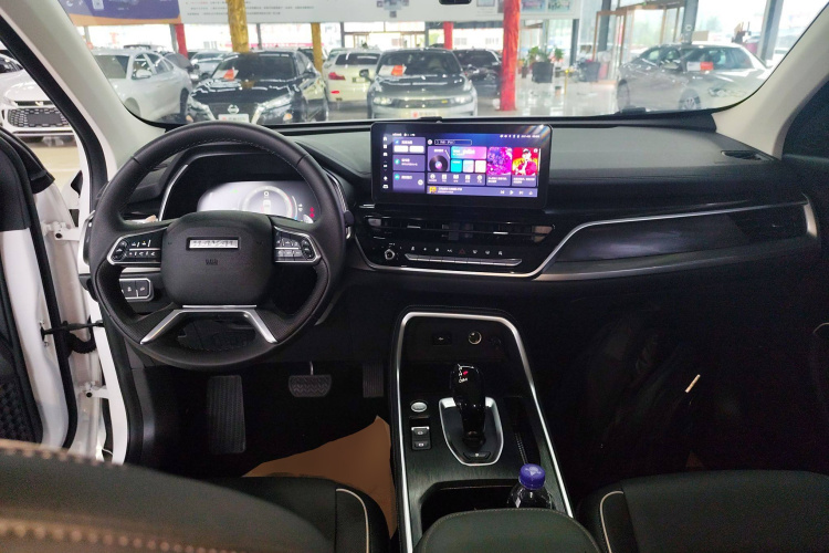 哈弗H6 2023款 国潮版 1.5T 自动冠军版中控内饰12