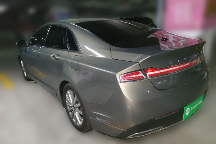 林肯MKZ 2017款 2.0H 混动尊享版车身外观5