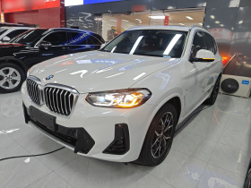 宝马X3 2022款 改款 xDrive25i M运动套装