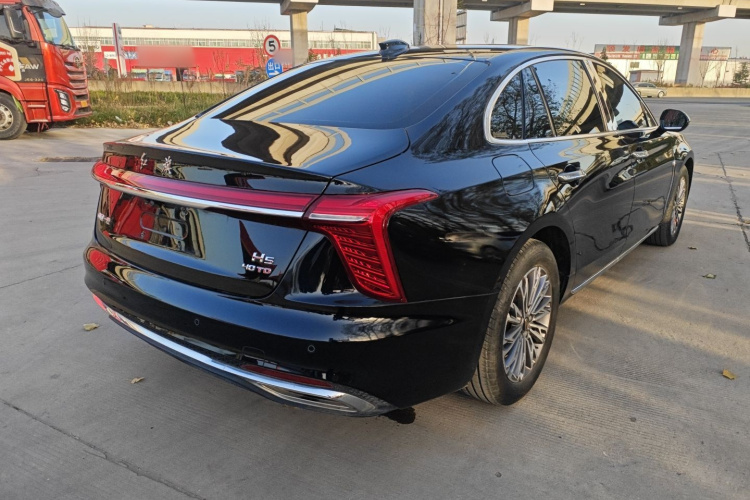红旗H5 2023款 2.0T 自动智联旗享版车身外观6005
