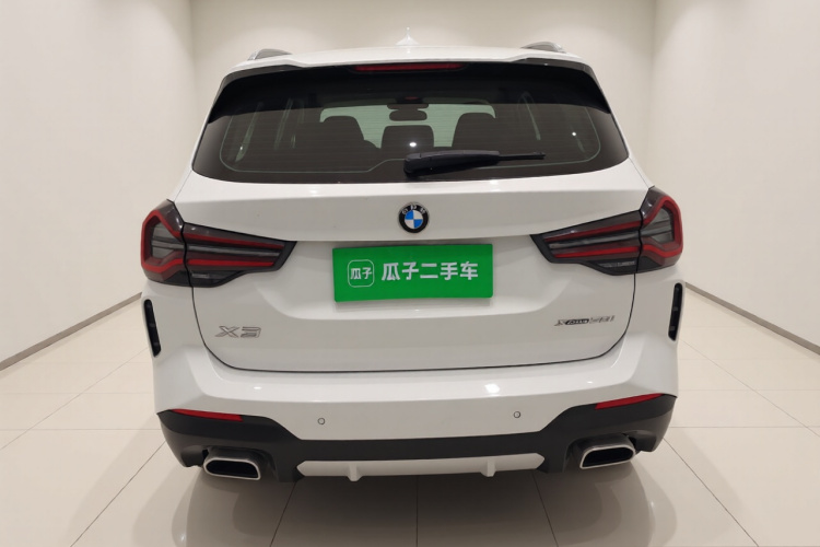 宝马X3 2023款 xDrive30i 领先型 M曜夜套装车身外观6