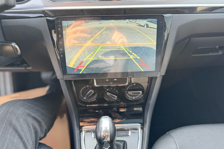 大众 宝来 2018款 1.5L 自动舒适型局部细节16