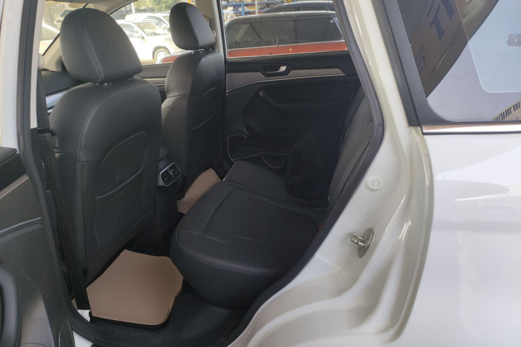 哈弗H6 2019款 运动版 1.5T 手动两驱精英型 国VI中控内饰7004