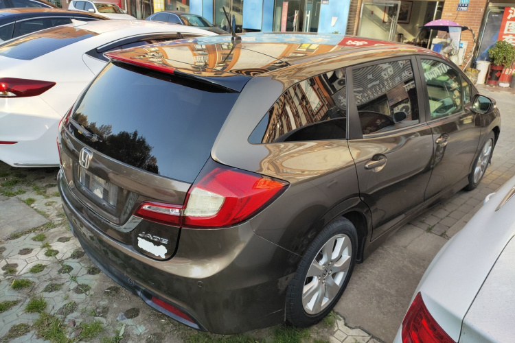 本田 杰德 2013款 1.8L 自动舒适版 5座车身外观7