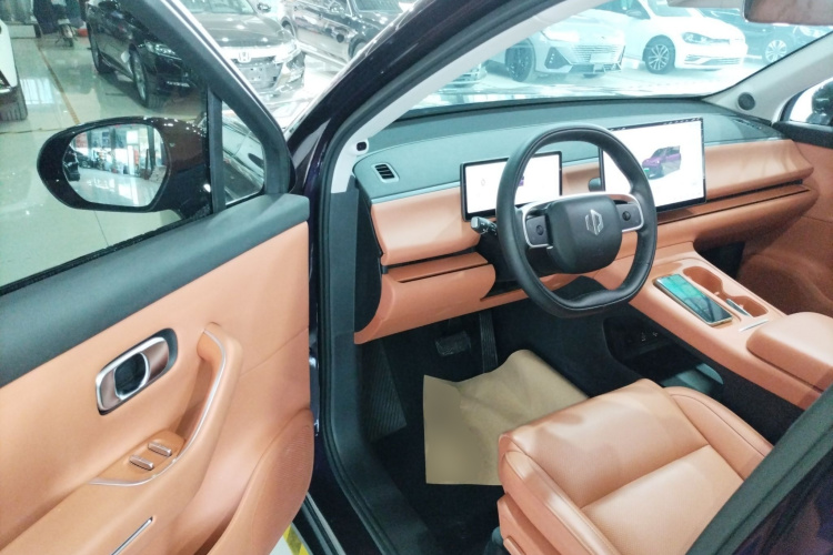 零跑汽车 零跑C16 2024款 增程 200激光雷达版中控内饰20