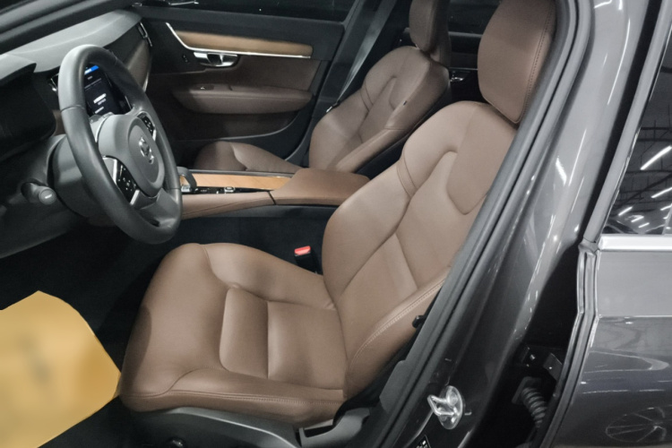 沃尔沃S90 2022款 B5 智逸豪华版中控内饰19