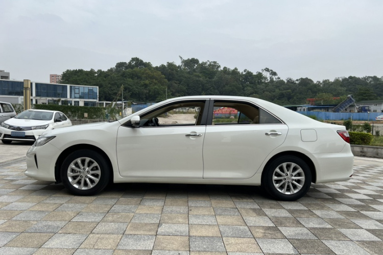 丰田 凯美瑞 2015款 2.0G 领先版车身外观6001