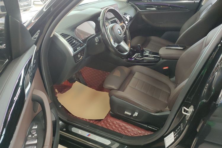 宝马X3 2021款 改款 xDrive28i M运动套装中控内饰20