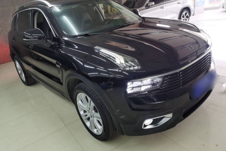 领克01 2017款 2.0T 两驱型Pro版车身外观3