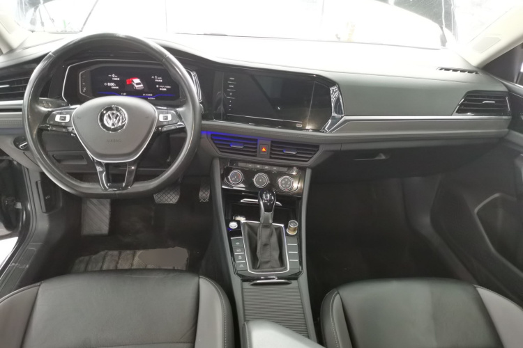 大众 速腾 2022款 280TSI DSG飞越版中控内饰7002