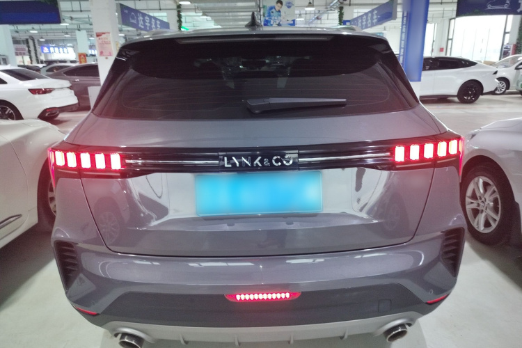 领克06 2023款 Remix 1.5T 劲Pro车身外观6