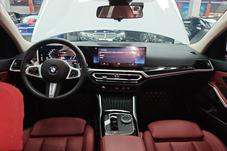 宝马3系 2023款 325Li M运动套装中控内饰12